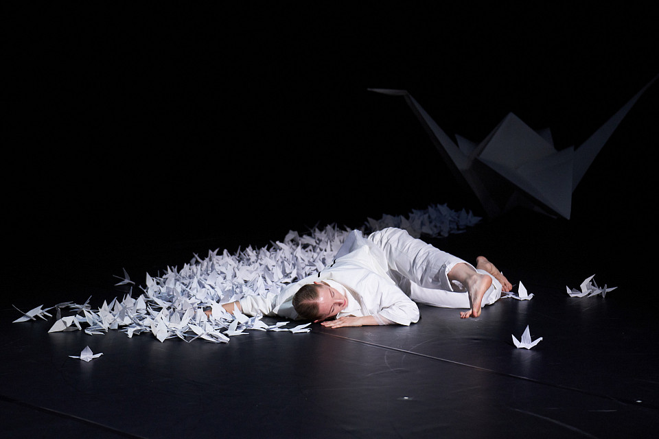 Maja Mirek in „Tomorrow ends up no longer like tomorrow”, Foto: Nils Heck