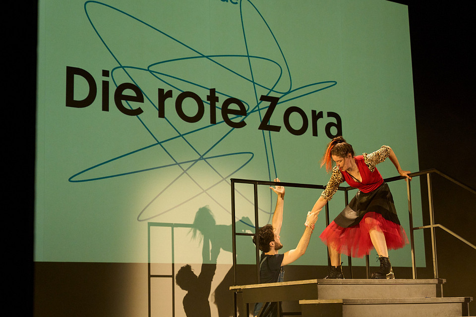 Sascha Hirschpointner und Anna Huberta Präg geben Einblicke in "Die rote Zora". | © Nils Heck